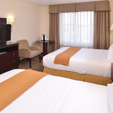Holiday Inn Express St Croix Valley By Ihg Saint Croix Falls Bagian luar foto