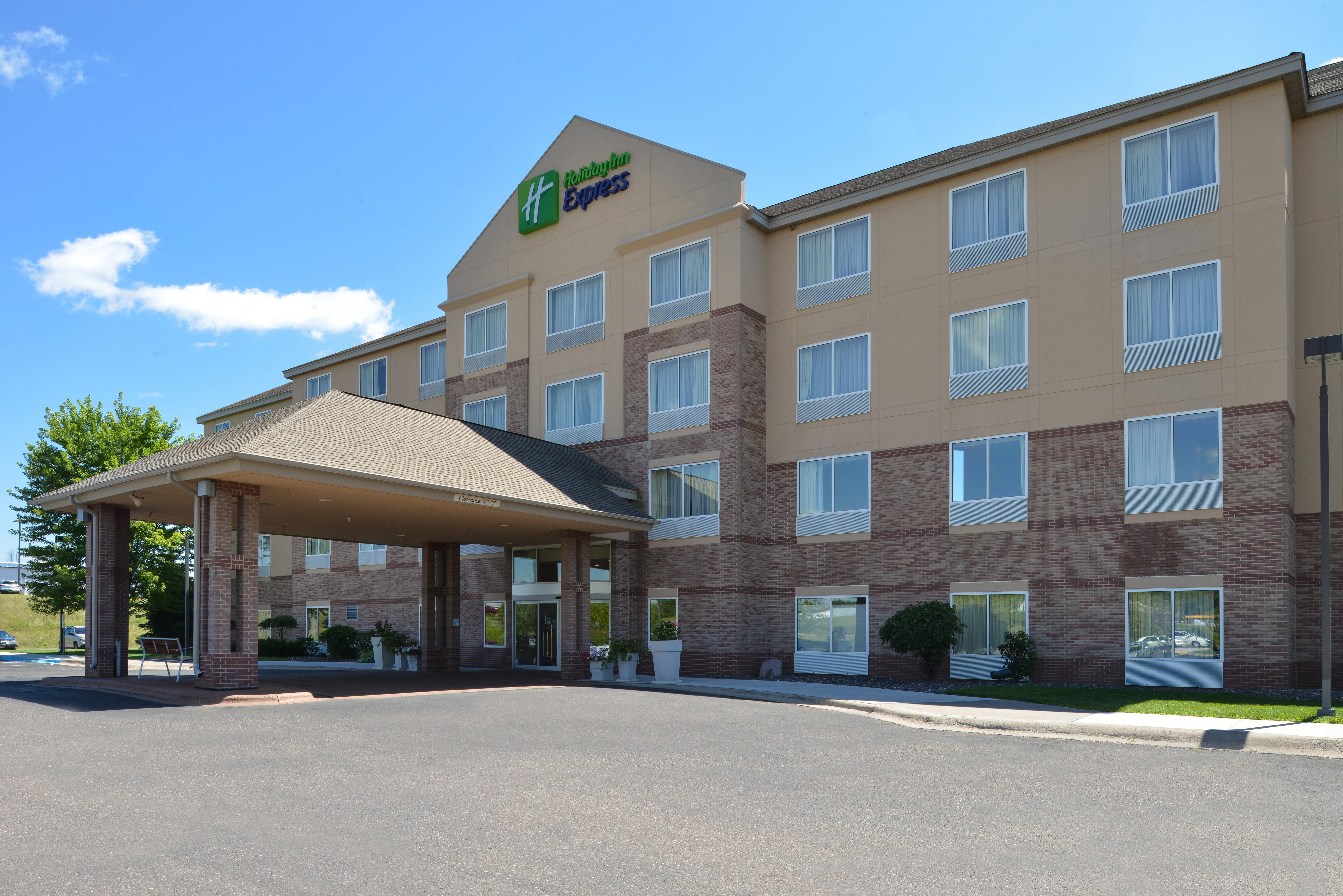 Holiday Inn Express St Croix Valley By Ihg Saint Croix Falls Bagian luar foto