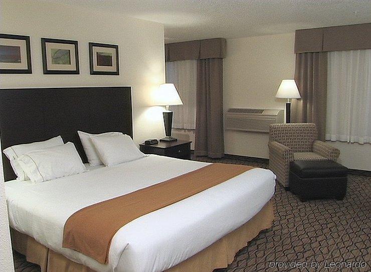 Holiday Inn Express St Croix Valley By Ihg Saint Croix Falls Ruang foto